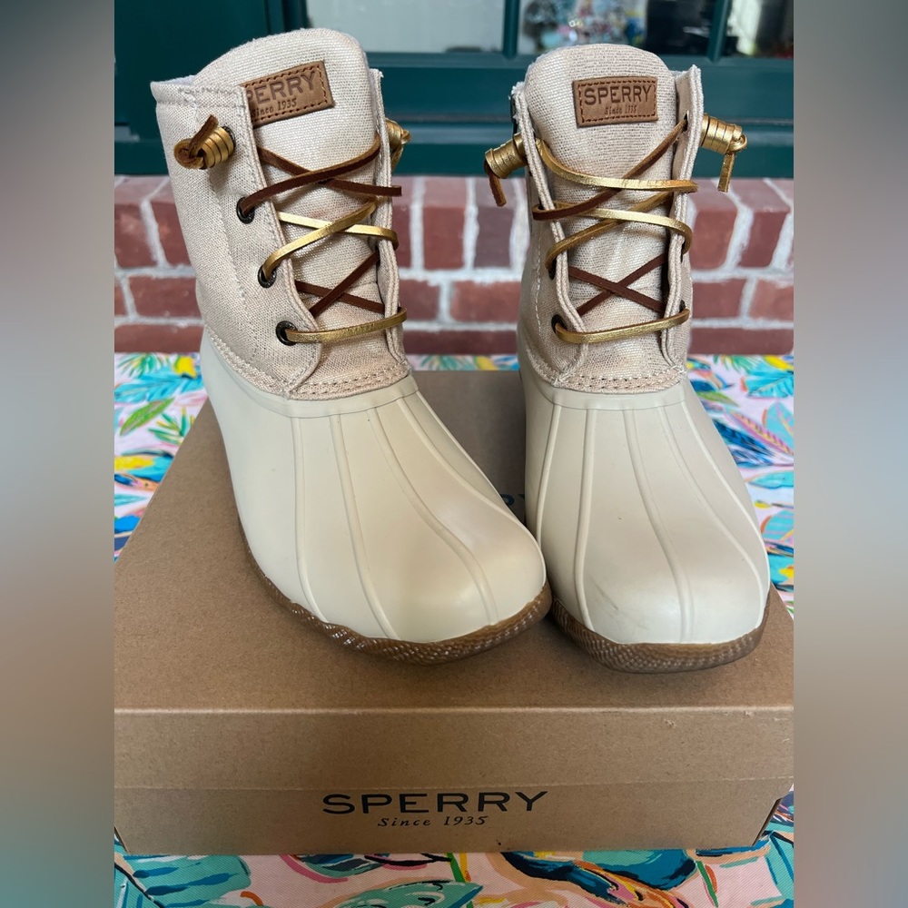 Sperry Saltwater Canvas Boot - Oat/Gold - WOMENS SIZE 7.5